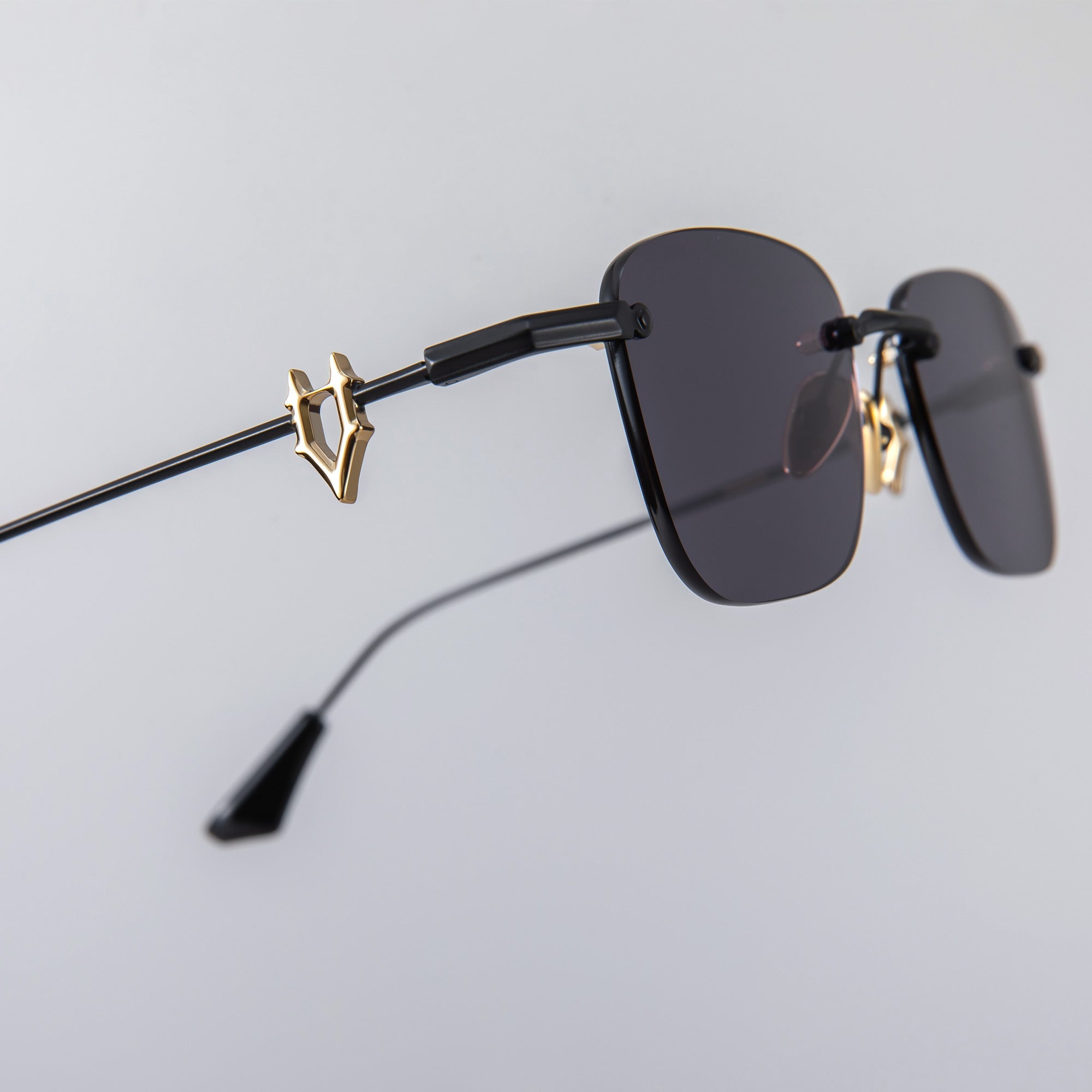 Donahugh-sunglasses-black
