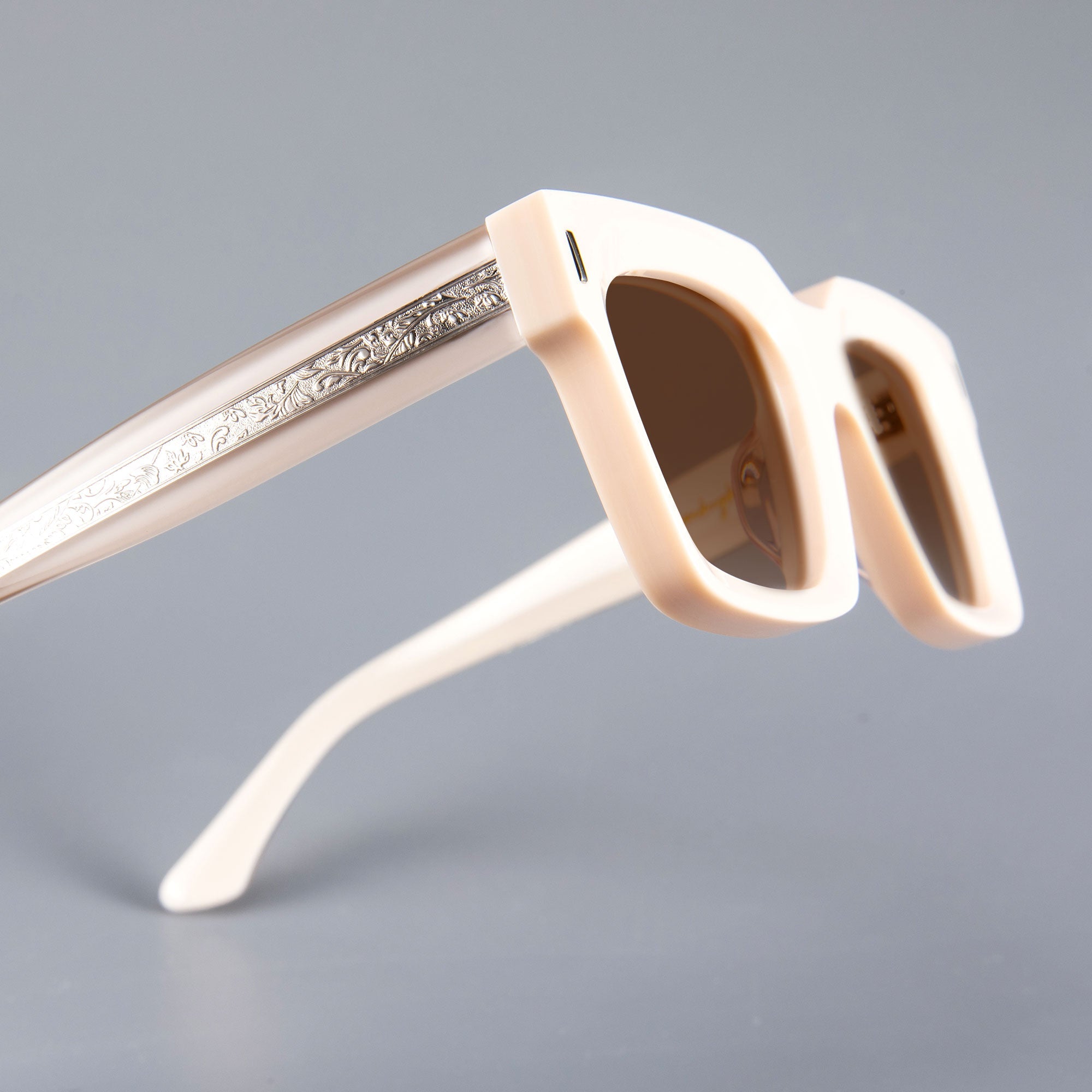 Donahugh-sunglasses-Beige