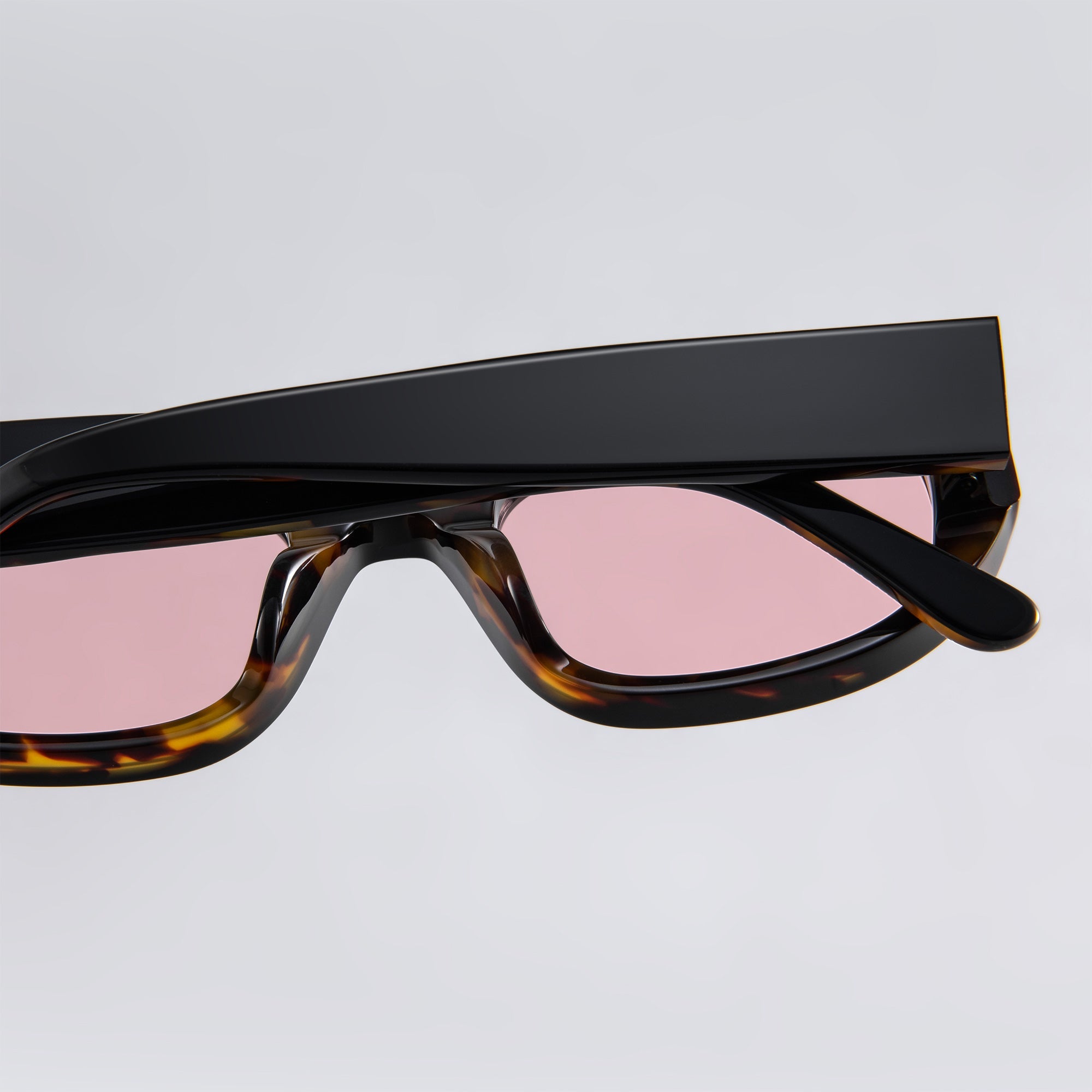 Donahugh-sunglasses-blacktortoise
